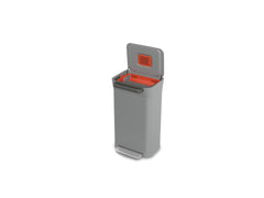 Titan Trash Can 30 liter